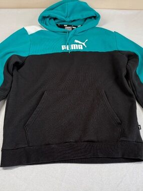 Puma Men's Athletic Two-Toned Hoodie Size Medium - Teal/Black
